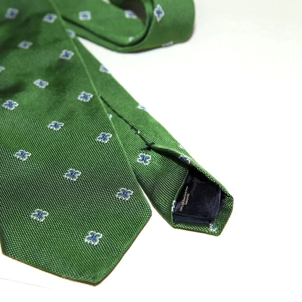 Brooks Brothers Makers Silk Tie Green White Floral Daisy Pattern Mens NecktieUSA